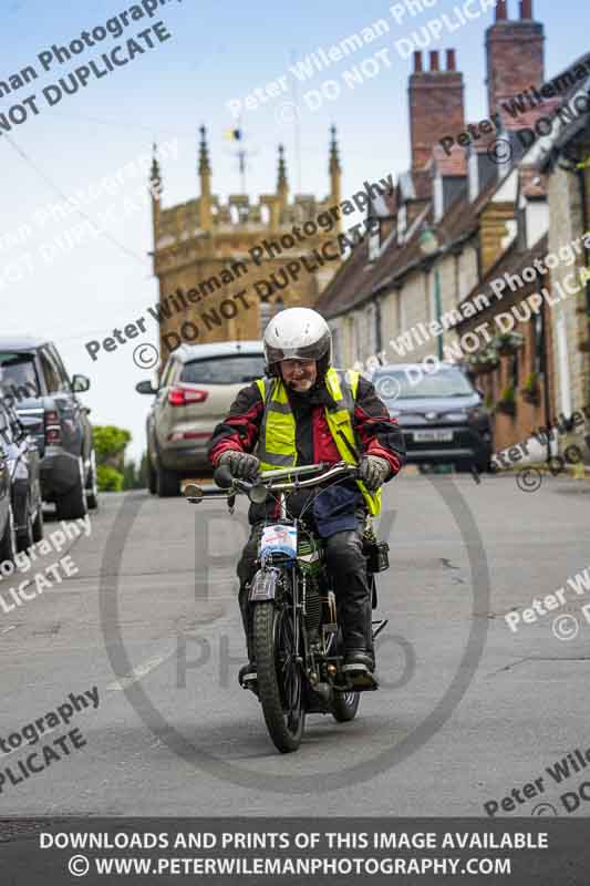 Vintage motorcycle club;eventdigitalimages;no limits trackdays;peter wileman photography;vintage motocycles;vmcc banbury run photographs